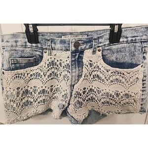 Iris Jeans Lace Shorts‎ Womens Size Medium